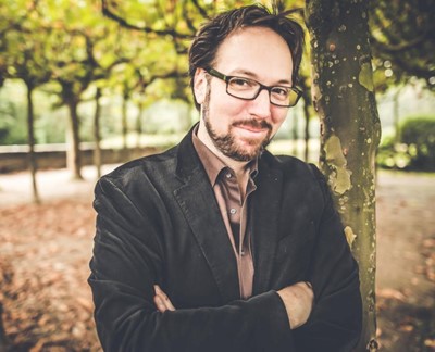 "Weinwissen für Angeber" im Klostergarten mit Bestsellerautor Carsten Henn